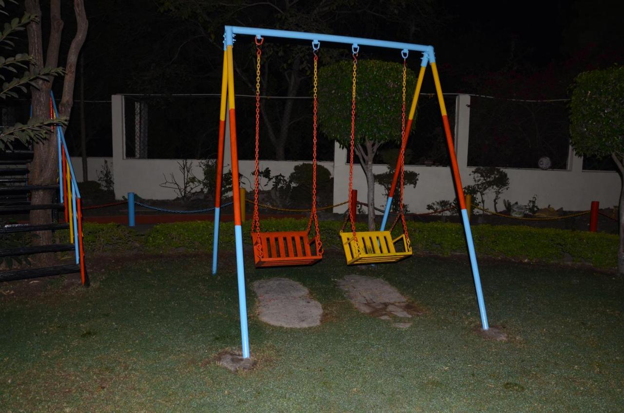 Fun And Food Resort & Holidays Harsola Extérieur photo