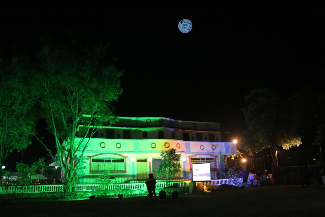 Fun And Food Resort & Holidays Harsola Extérieur photo